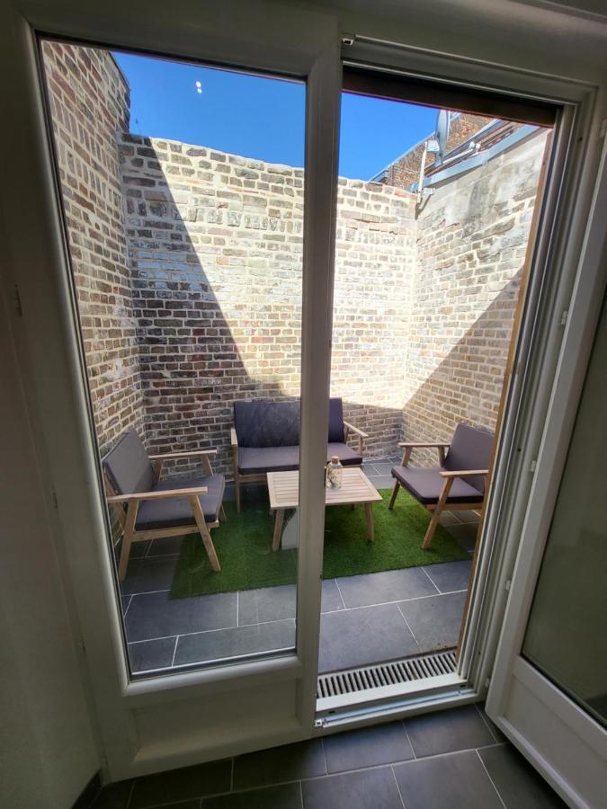 أميا Appartement Spacieux Et Luxueux Pres Du Centre المظهر الخارجي الصورة